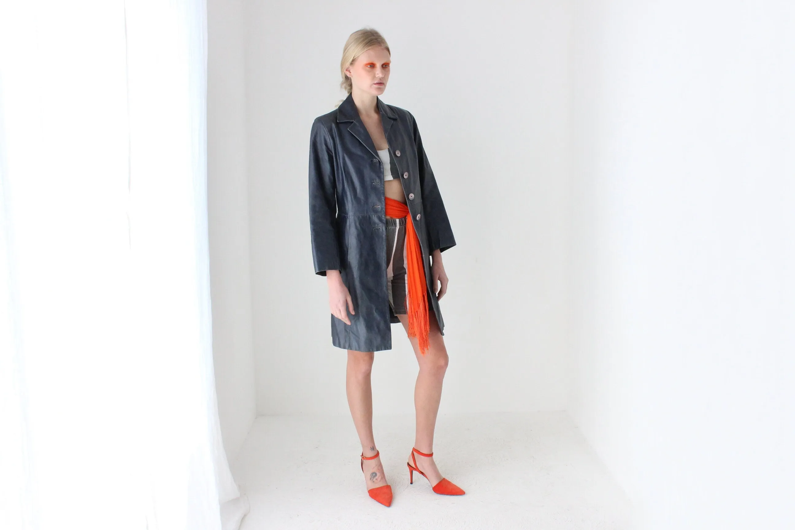 Characterful 90s Navy Blue Italian Leather Trench Coat