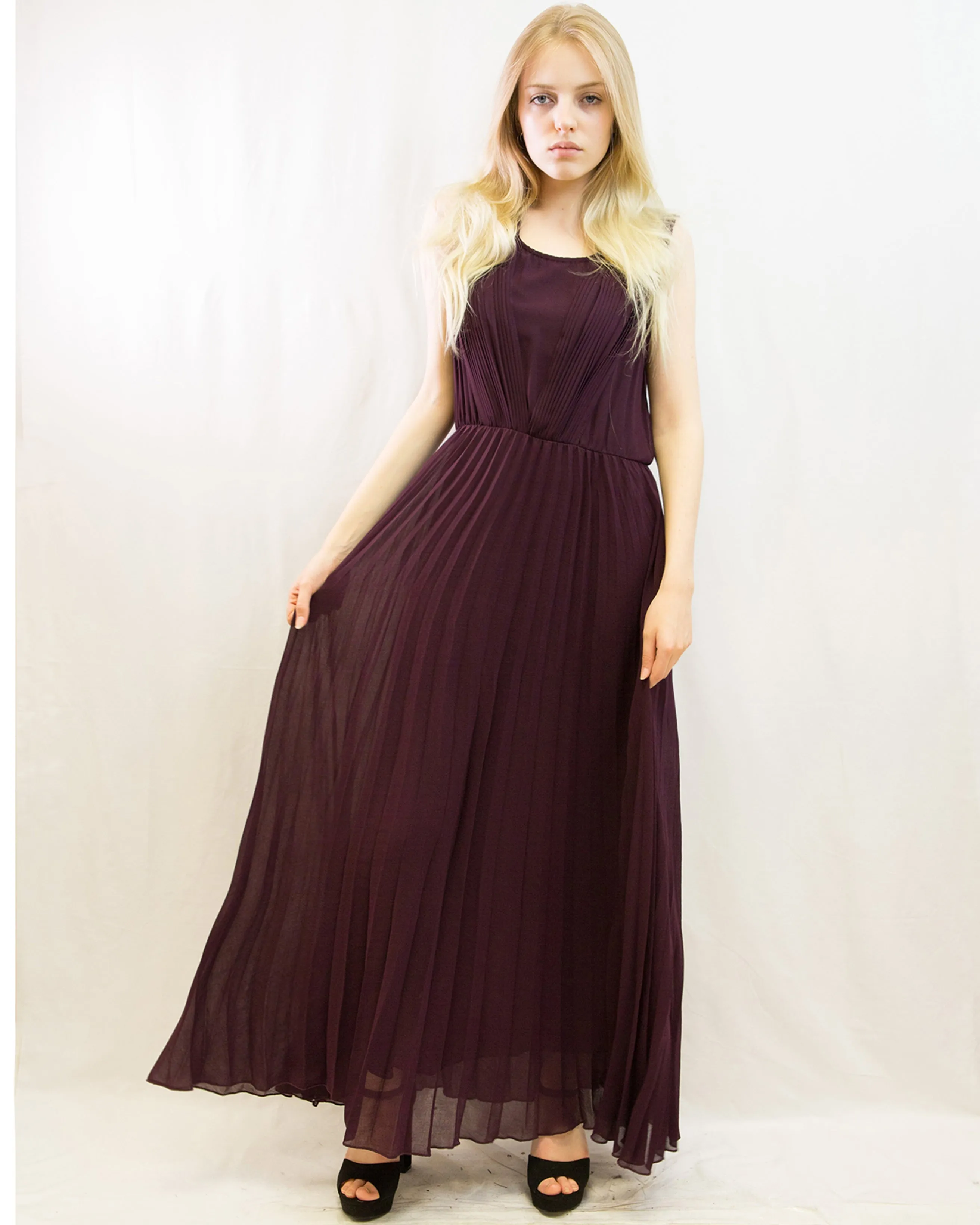 Chiffon pleated full length wedding maxi dress (Burgundy)