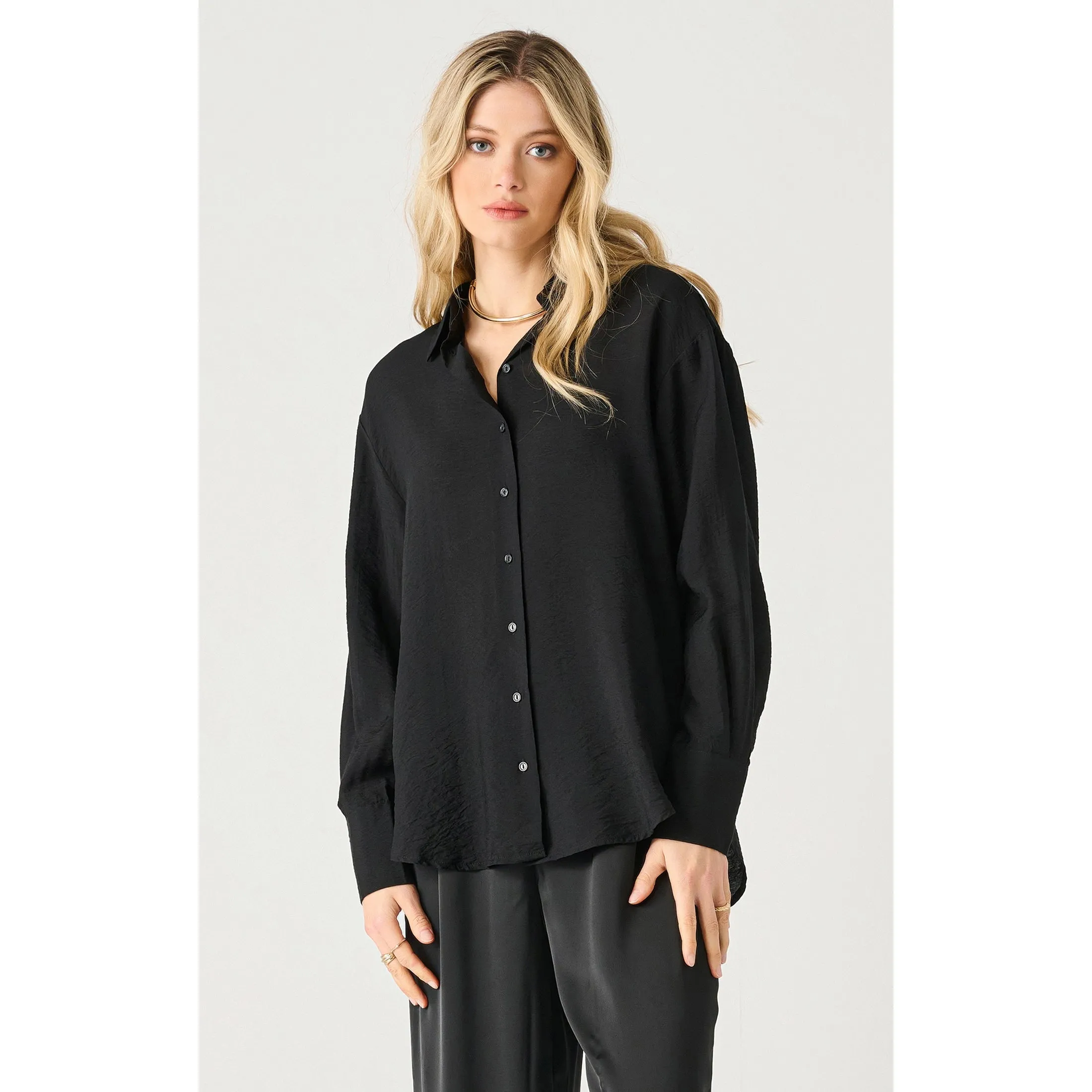 FLOWY SATIN BLOUSE