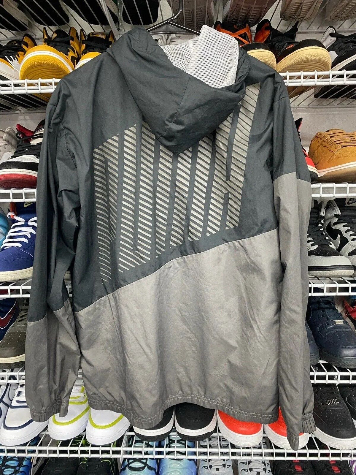 Puma Windbreaker Jacket Men's Grey Colorblock Lightweight Logo Size Small