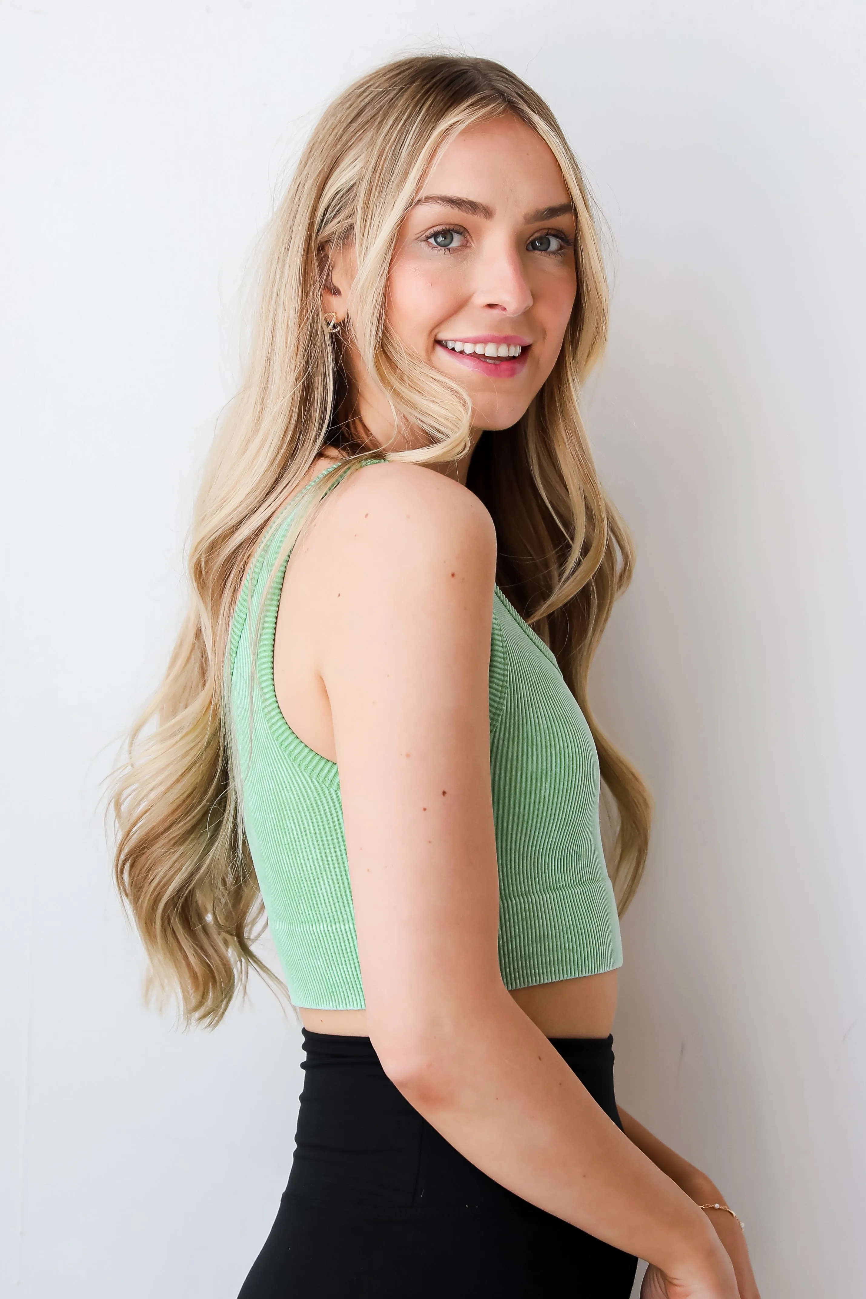 Ready To Go Ribbed Seamless Cropped Tank - DU DEAL