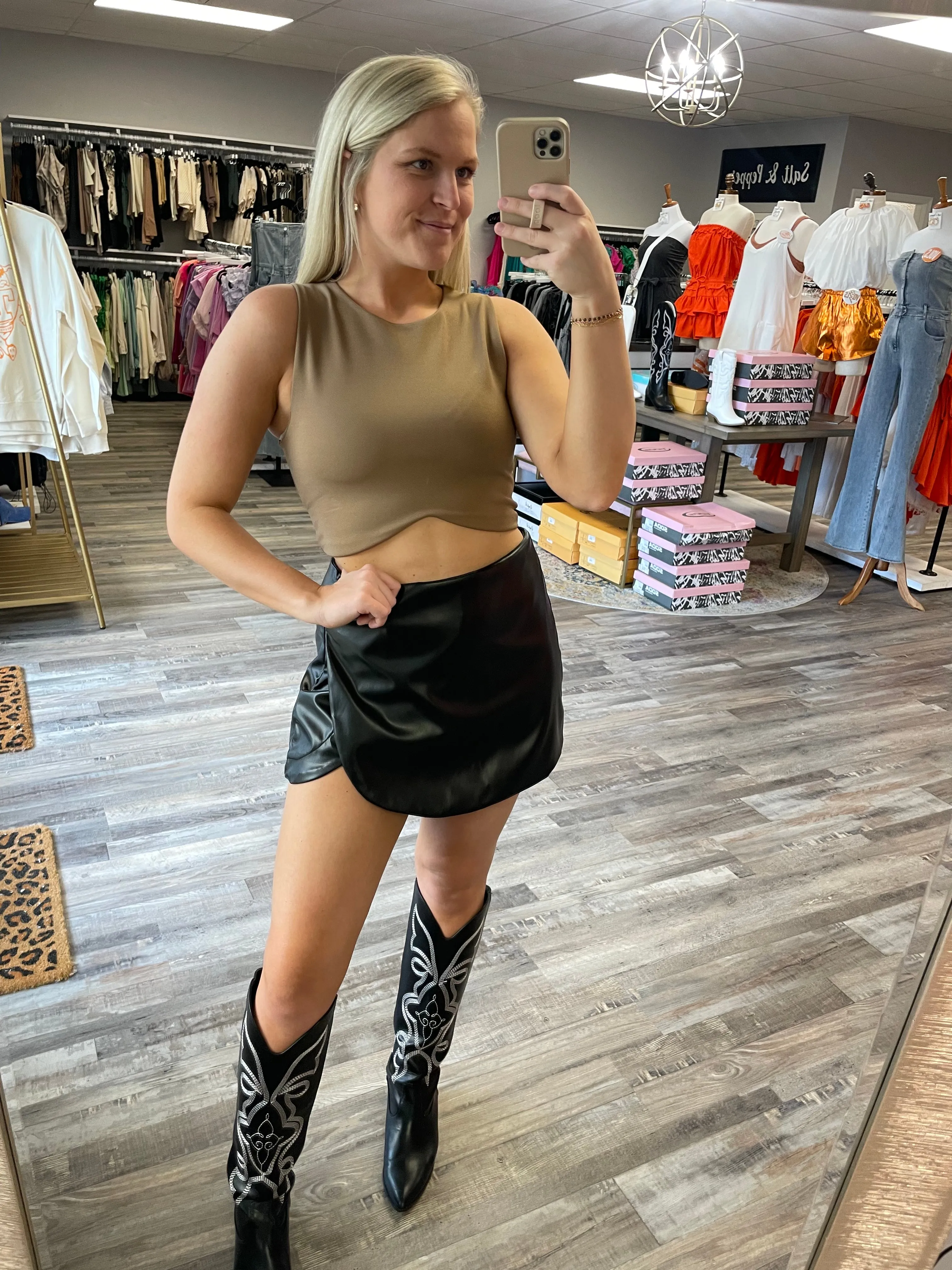 Ribbed Crop Tank - Taupe