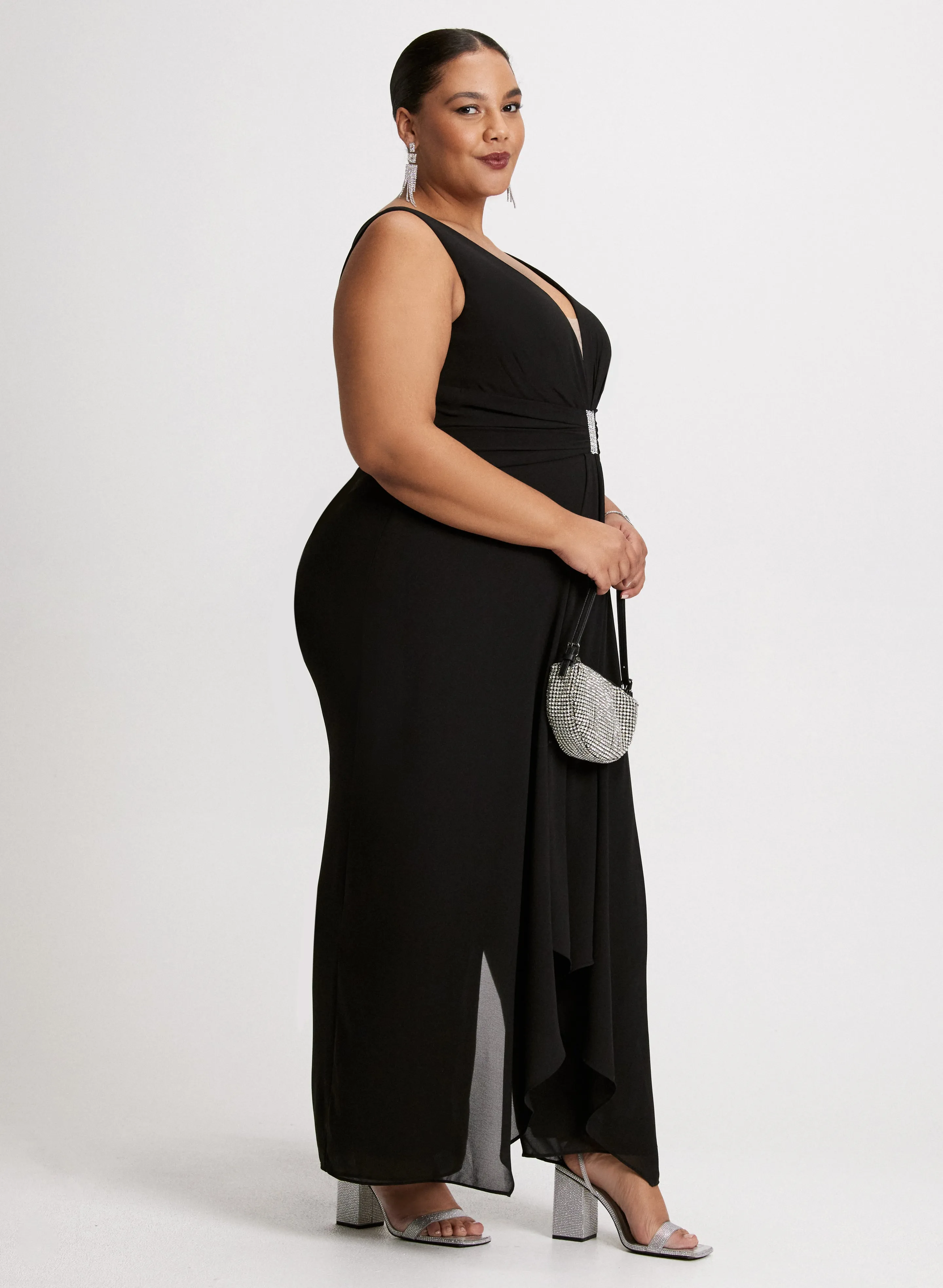 Sleeveless Deep V-Neck Jumpsuit