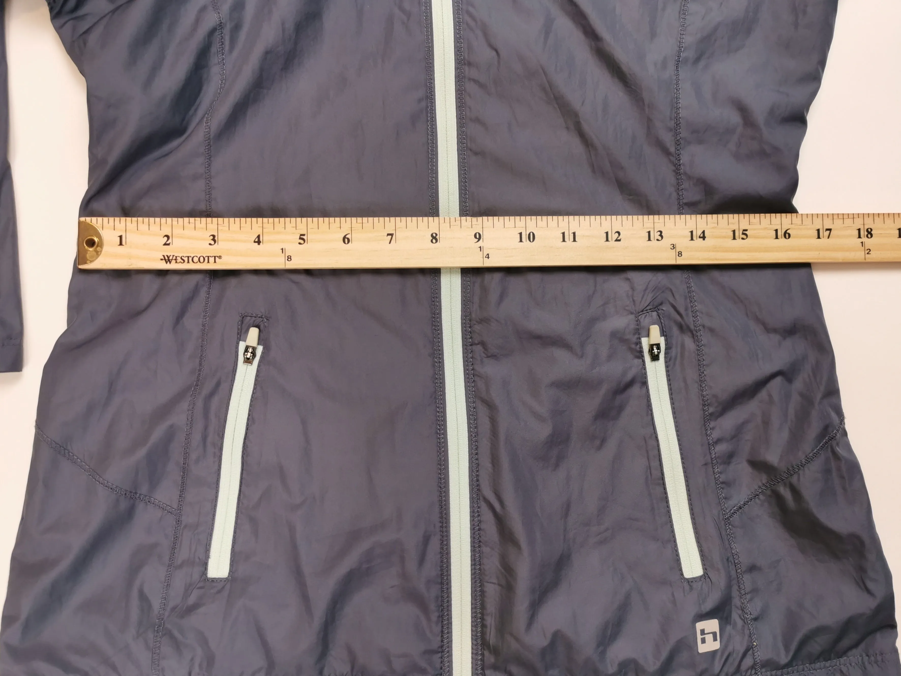 WOMENS SIZE SMALL - HIND, Lightweight Windbreaker Jacket EUC B45