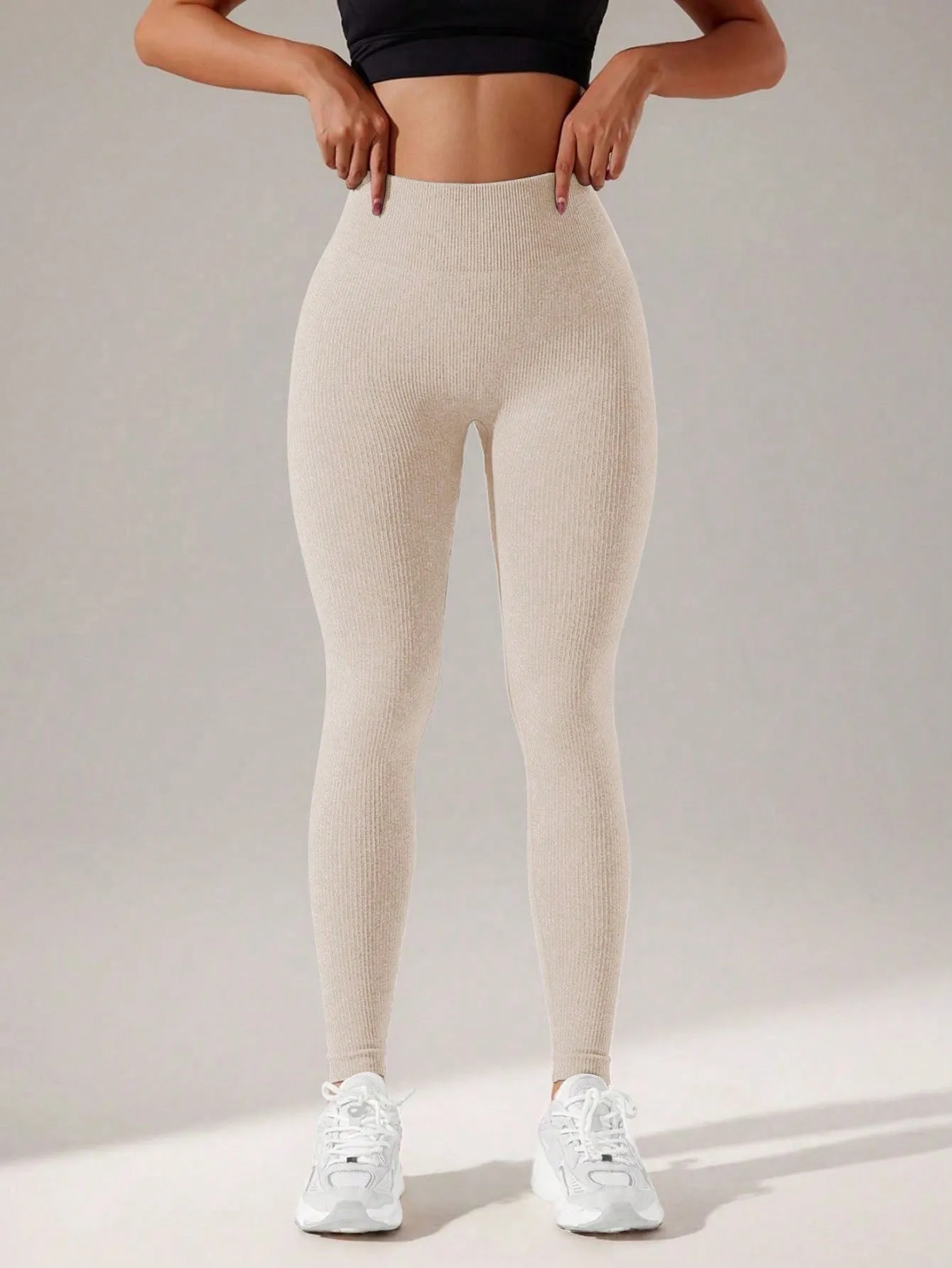 Yoga Basic Women's Seamless Sports Leggings