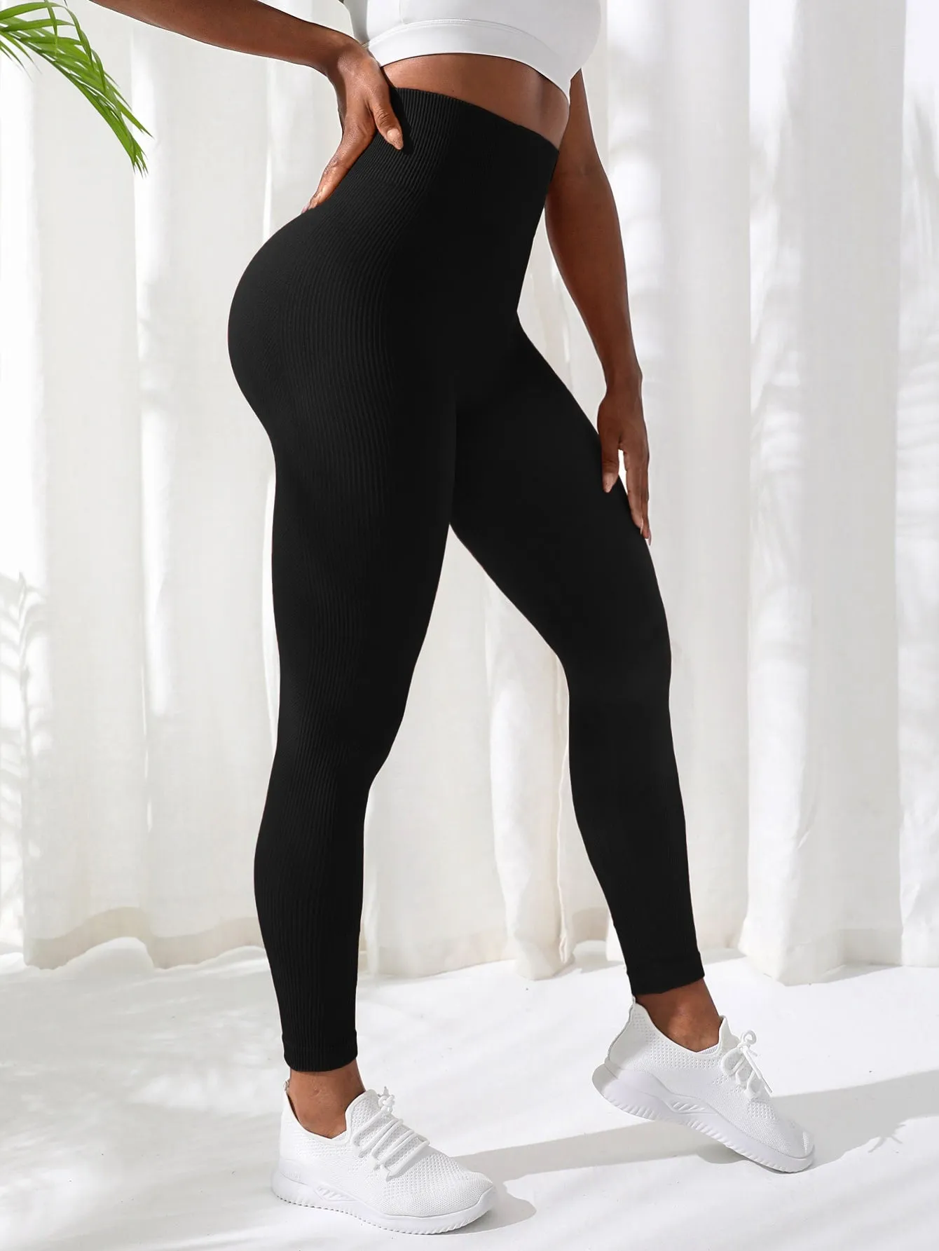 Yoga Basic Women's Seamless Sports Leggings