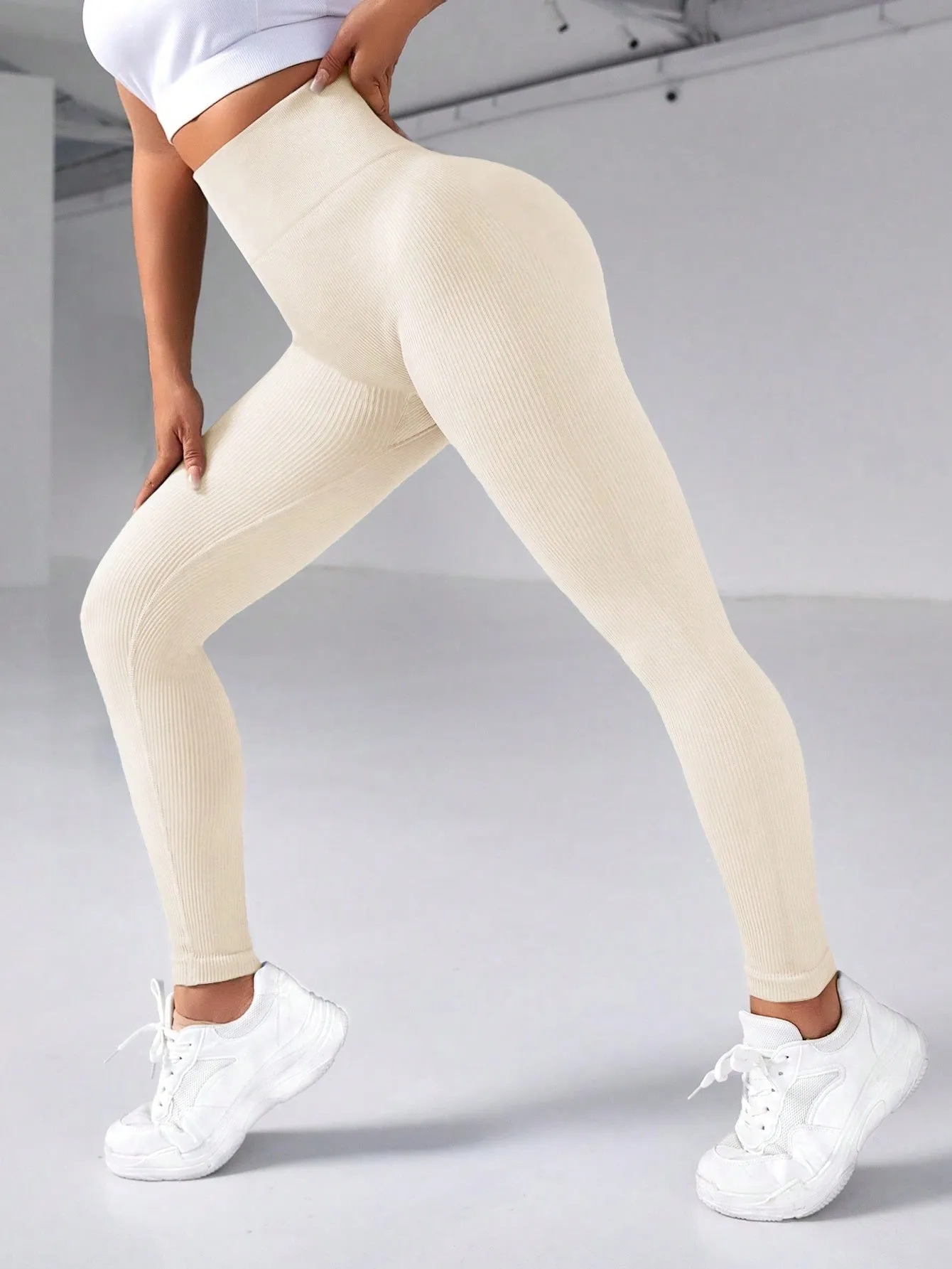 Yoga Basic Women's Seamless Sports Leggings